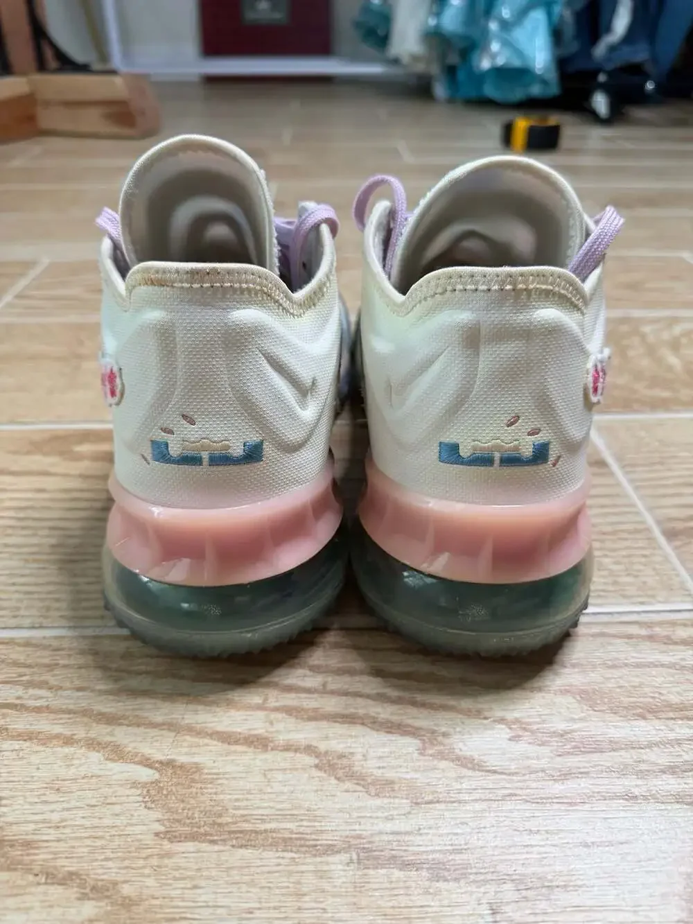 Nike x atmos LeBron 18 Low 'Sakura' Cherry Blossom